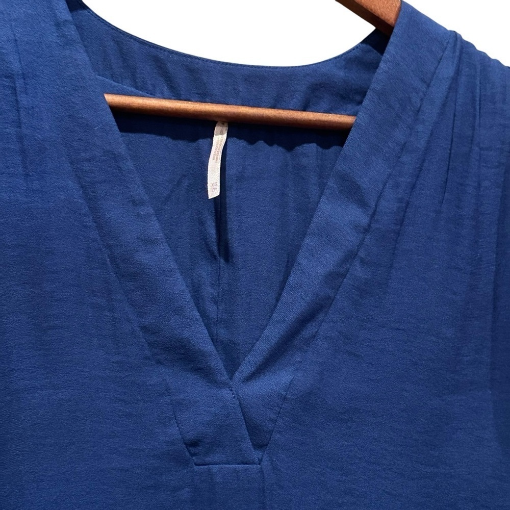 Free People Darcy Cap Tank Top Womens XS Extra Small Cobalt Pleated Back Blouse - Picture 4 of 9